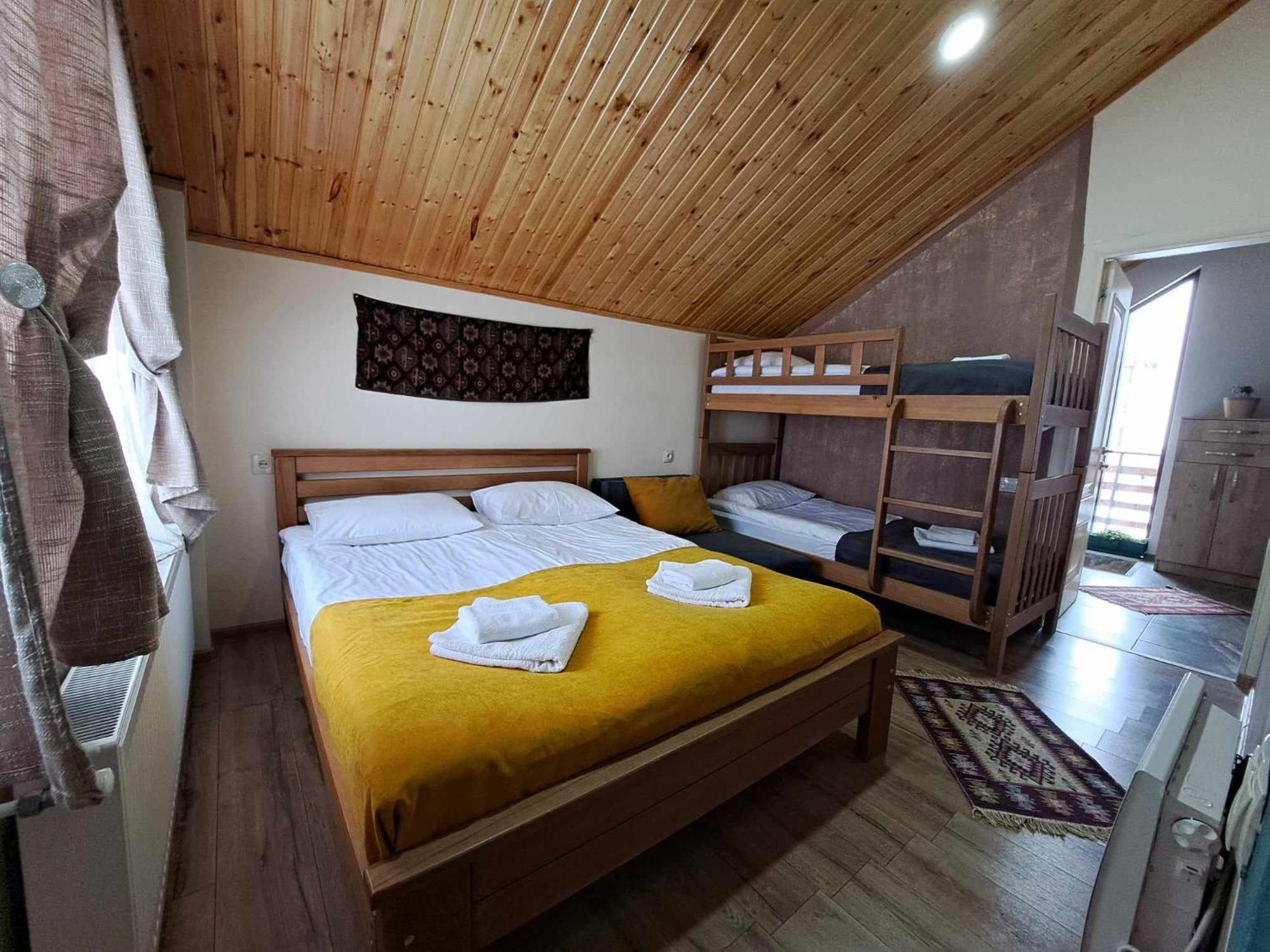 Cottage In 古多里 外观 照片